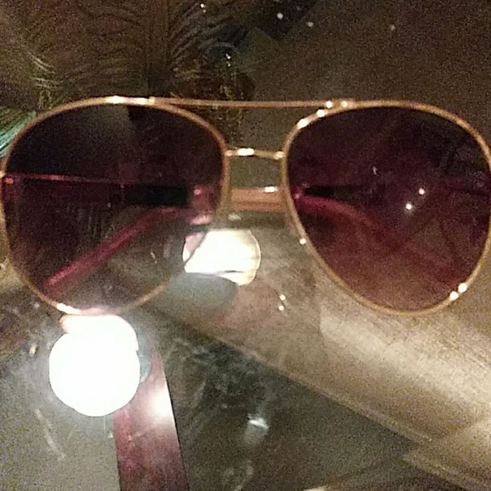 Liz Claiborne sunglasses